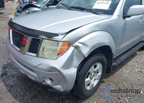 2005 Nissan Pathfinder Se z USA, uszkodzony, nr VIN 5N1AR18W25C714271